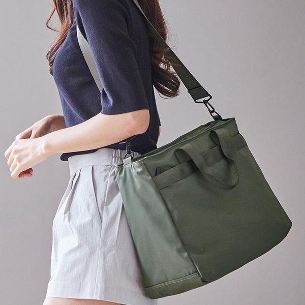 shoulder crossbody bag for women simple casual large capacity travel packet handbag student pack commute lapbags b339
shoulder crossbody bag for women simple casual large capacity travel packet handbag student pack commute lapbags b339