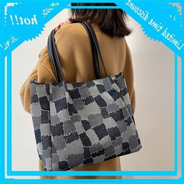 wild style plate pattern female canvas shoulder great capacity shopping dead handbags for women retro random messenger bag
wild style plate pattern female canvas shoulder great capacity shopping dead handbags for women retro random messenger bag