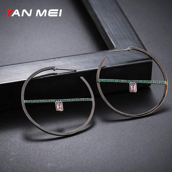 hoop & huggie yan mei grote hoepel oorbellen overdreven oor manchetten gladde zirkoon, Golden;silver
hoop & huggie yan mei grote hoepel oorbellen overdreven oor manchetten gladde zirkoon, Golden;silver