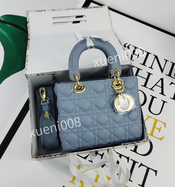 women leather handbags female mother package bag hand mother bill of lading shoulder bag women bag+small bag bk122811
women leather handbags female mother package bag hand mother bill of lading shoulder bag women bag+small bag bk122811