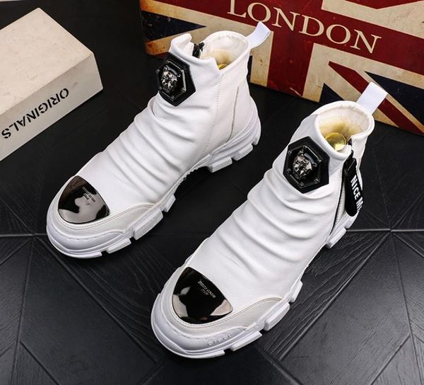 new black gold madman lion casual shoes, masculine men's casual shoes absorb youth soft shoes of v45
new black gold madman lion casual shoes, masculine men's casual shoes absorb youth soft shoes of v45