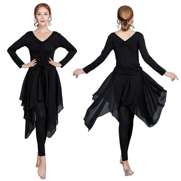 stage wear latin dance skirt female long sleeve v-neck clothes + shirt set, Black;red
stage wear latin dance skirt female long sleeve v-neck clothes + shirt set, Black;red