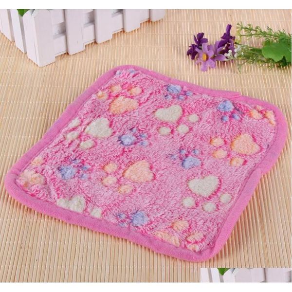 coral fleece pet blanket soft touch winter warm dogs cat bed footprints blanket mat pad bed for dogs 60x40cm / 20x20cm 2livw
coral fleece pet blanket soft touch winter warm dogs cat bed footprints blanket mat pad bed for dogs 60x40cm / 20x20cm 2livw