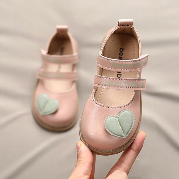 athletic & outdoor children leather shoes kids casual sneakers girls princess flats soft cute heart for wedding party dancing 2021 spring, Black
athletic & outdoor children leather shoes kids casual sneakers girls princess flats soft cute heart for wedding party dancing 2021 spring, Black