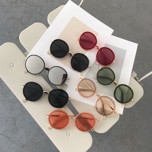 fashion star same new versatile sunglasses female round face korean glasses, White;black 
fashion star same new versatile sunglasses female round face korean glasses, White;black