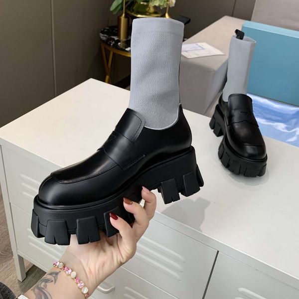 2021 socks boots autumn winter women shoes knitted elastic boots fashion letter martin boots thick heels woman falt shoes size 35-41, Black
2021 socks boots autumn winter women shoes knitted elastic boots fashion letter martin boots thick heels woman falt shoes size 35-41, Black