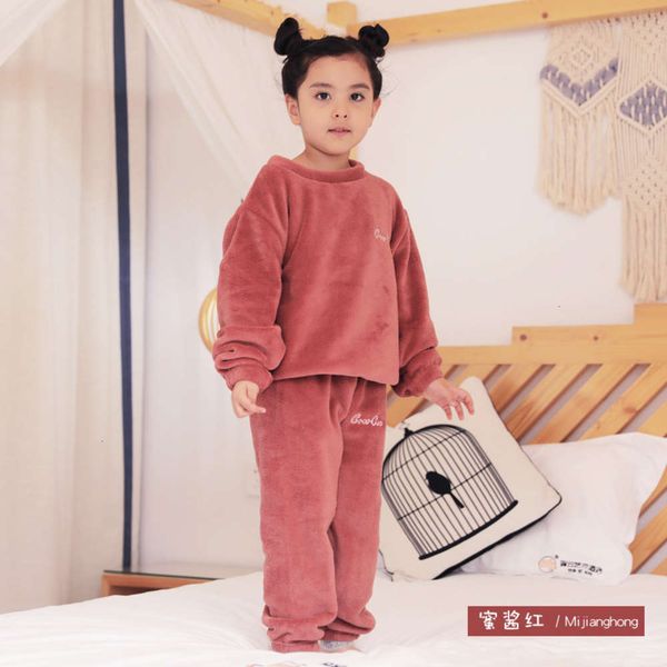 autumn and children's winter 2020 new plush warm girl's boys' pajamas baby's two piece home suit, Blue;red
autumn and children's winter 2020 new plush warm girl's boys' pajamas baby's two piece home suit, Blue;red