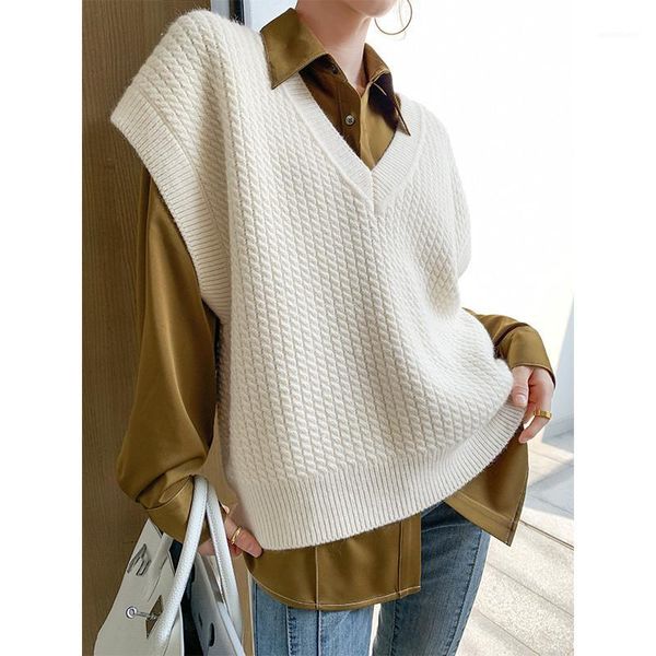 autumn winter loose women sleeveless sweater chic v-neck twisted ladies solid knitted pullover vests femme 20201, White;black
autumn winter loose women sleeveless sweater chic v-neck twisted ladies solid knitted pullover vests femme 20201, White;black