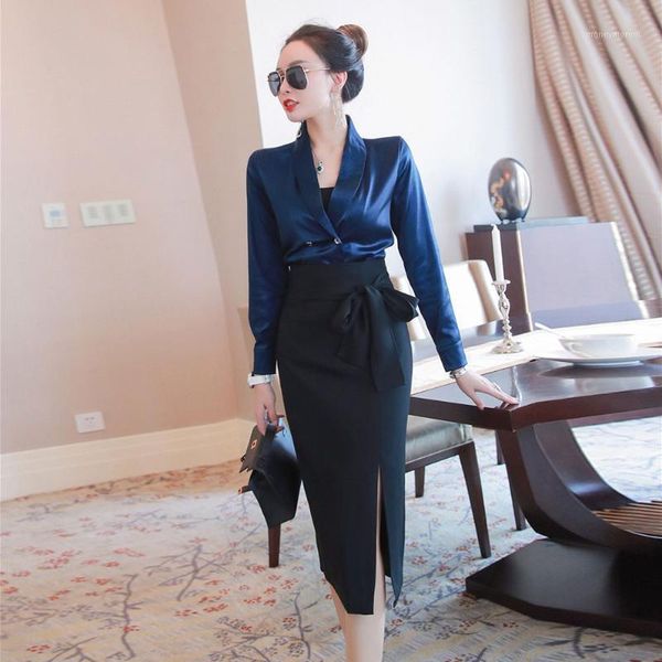 women's tracksuits women 2021 autumn winter fashion elegant work wear 2 pieces set female double breasted & pencil bodycon skirt sets, Gray
women's tracksuits women 2021 autumn winter fashion elegant work wear 2 pieces set female double breasted & pencil bodycon skirt sets, Gray