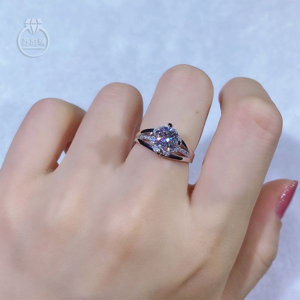 flower design moissanite ring one cart lab diamonds gems d-f 925 sterling silver set with small diamonds for women girl fashion design
flower design moissanite ring one cart lab diamonds gems d-f 925 sterling silver set with small diamonds for women girl fashion design