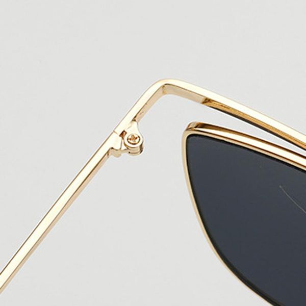 women cat eye sunglasses metal frame uv400 mirror glasses eyewear fashion shades 85wb, White;black
women cat eye sunglasses metal frame uv400 mirror glasses eyewear fashion shades 85wb, White;black