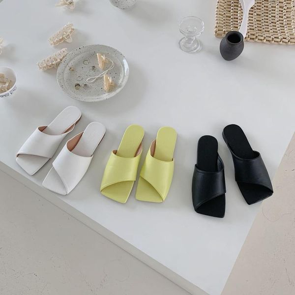 shoes slippers flat slipers women low luxury slides square toe 2021 soft designer summer rubber fabric basic scandals hoof, Black
shoes slippers flat slipers women low luxury slides square toe 2021 soft designer summer rubber fabric basic scandals hoof, Black
