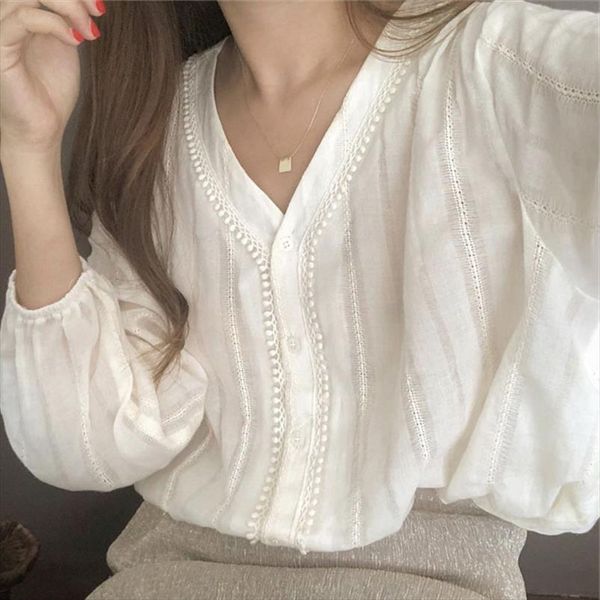 bella philisophy women autumn long sleeve blouse shirts vintage single breasted female loose v neck blouse street plus size, White
bella philisophy women autumn long sleeve blouse shirts vintage single breasted female loose v neck blouse street plus size, White