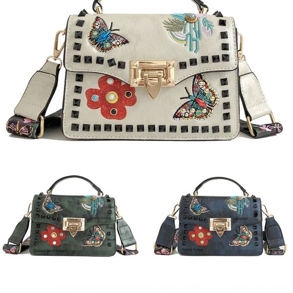 2019 new embroidered shoulder bagshoulder small square bag two butterfly flower messenger bagrivet small square bagwomen's bag rfrql
2019 new embroidered shoulder bagshoulder small square bag two butterfly flower messenger bagrivet small square bagwomen's bag rfrql