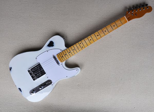 6 strings white relic electric guitar with flame maple neck,yellow maple fretboard,can be customized
6 strings white relic electric guitar with flame maple neck,yellow maple fretboard,can be customized