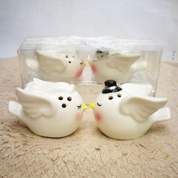 party favor 50set lot bridal shower souvenirs wedding favors bride and groom novelty salt pepper shakers
party favor 50set lot bridal shower souvenirs wedding favors bride and groom novelty salt pepper shakers