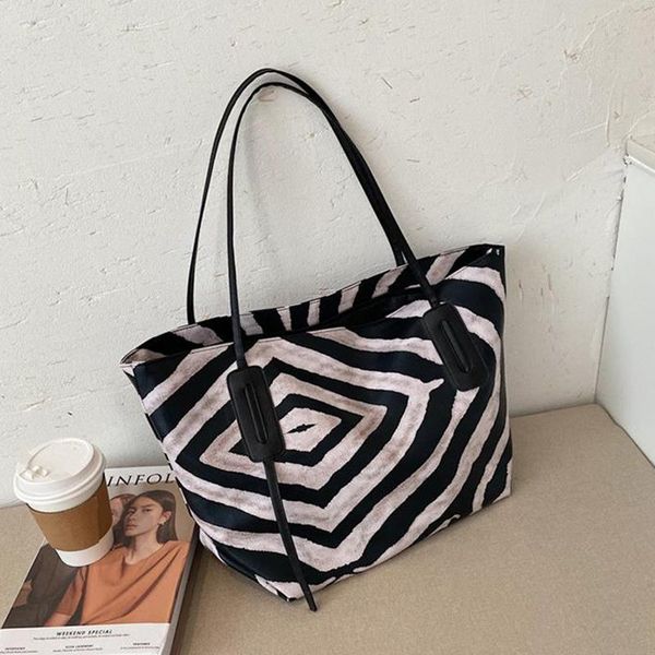 women tote shoulder bags new 2020 ladies fashion messenger bags female casual pu leather handbags and purse famous sac a main
women tote shoulder bags new 2020 ladies fashion messenger bags female casual pu leather handbags and purse famous sac a main