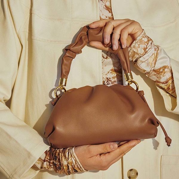 women's bag trendy solid color dumpling messenger bags female leather cross body shoulder bags for women clutches purse c1020
women's bag trendy solid color dumpling messenger bags female leather cross body shoulder bags for women clutches purse c1020
