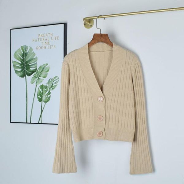 2021 cardigan autumn long flare sleeve short sweater women ribbed knitted cotton black white ladies soft outwear female1
2021 cardigan autumn long flare sleeve short sweater women ribbed knitted cotton black white ladies soft outwear female1