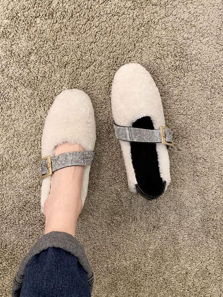 shoes women 2020 winter new fashion plush shoes shallow mouth flashing diamond casual warm cotton, Black
shoes women 2020 winter new fashion plush shoes shallow mouth flashing diamond casual warm cotton, Black
