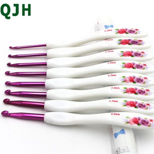 qjh 8pcs/set chinese style retro floral print plastic handle aluminum crochet hooks knitting needles crafts weaving tool1, Black
qjh 8pcs/set chinese style retro floral print plastic handle aluminum crochet hooks knitting needles crafts weaving tool1, Black