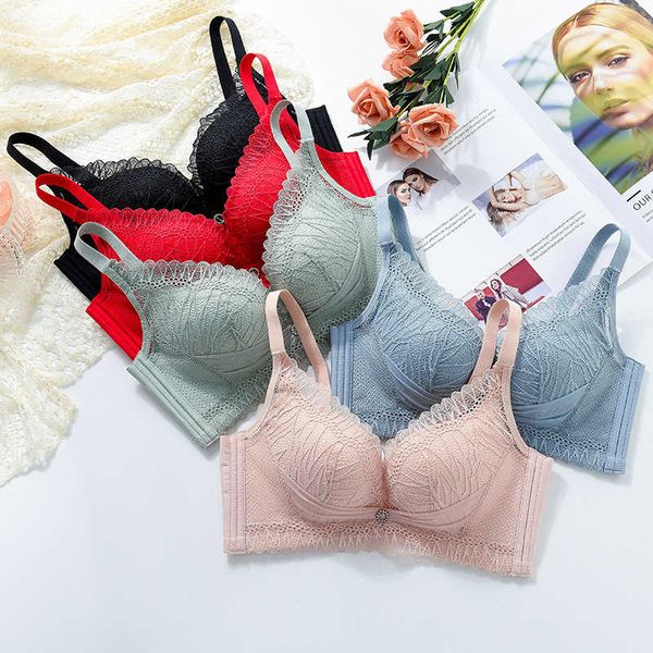 new lace underwear thick and thin women's gathering no steel ring adjustable bra live broadcast, Red;black
new lace underwear thick and thin women's gathering no steel ring adjustable bra live broadcast, Red;black