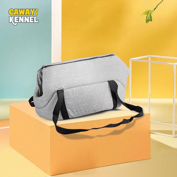 CAWAYI KENNEL Pet Carriers Carrying for Small Cats Dogs Backpack Dog Transport Bag Bolso Perro Torba Dla Psa Honden Tassen D1938
CAWAYI KENNEL Pet Carriers Carrying for Small Cats Dogs Backpack Dog Transport Bag Bolso Perro Torba Dla Psa Honden Tassen D1938
