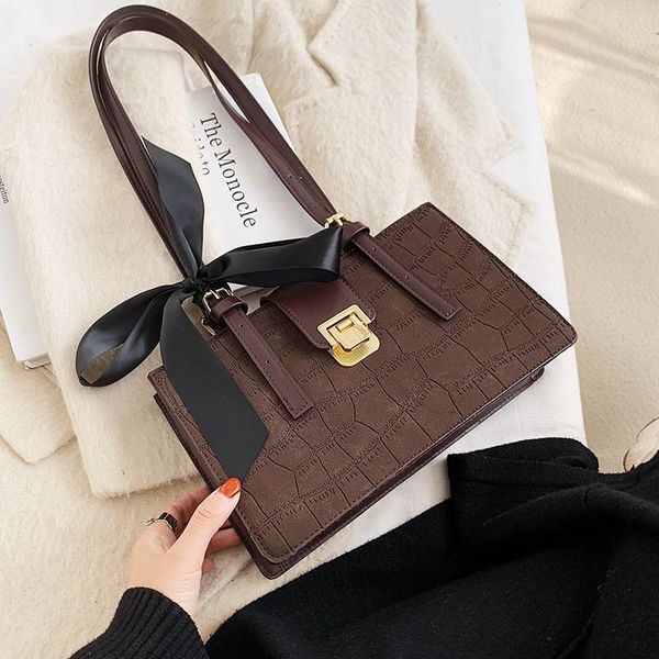 scrub pu leather hand bags for women 2021 designer vintage shoulder bag with ribbon trending stone pattern tote handbags
scrub pu leather hand bags for women 2021 designer vintage shoulder bag with ribbon trending stone pattern tote handbags