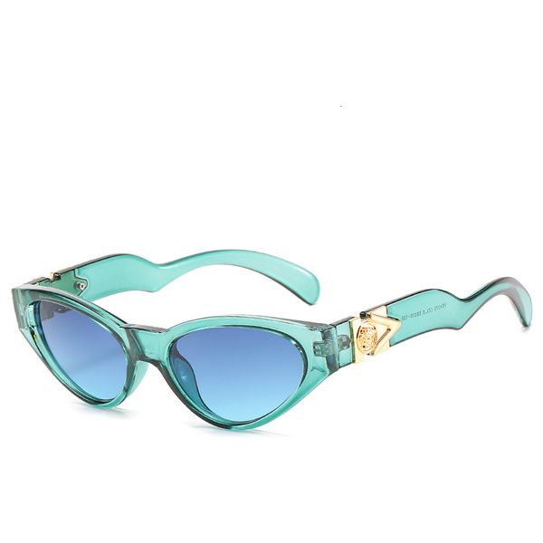 new style personality small frame fashion sunglasses head decoration trend sunglasses 4373 designer aws, White;black
new style personality small frame fashion sunglasses head decoration trend sunglasses 4373 designer aws, White;black