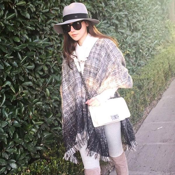 2021 new arrival fashion comfortable elegant outdoor warm plaid scarf vintage thick warm work style knit poncho, Blue;gray
2021 new arrival fashion comfortable elegant outdoor warm plaid scarf vintage thick warm work style knit poncho, Blue;gray