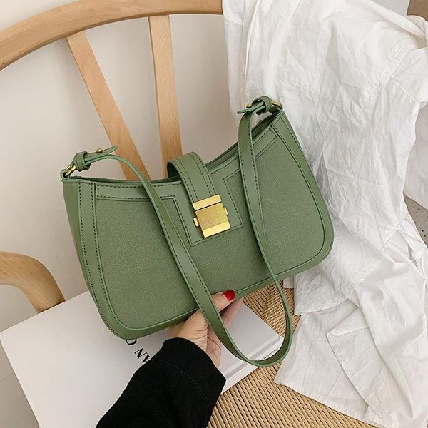 2020 autumn new simple commuter bag solid color baguette underarm bag fashion lock buckle shoulder women's handbag
2020 autumn new simple commuter bag solid color baguette underarm bag fashion lock buckle shoulder women's handbag