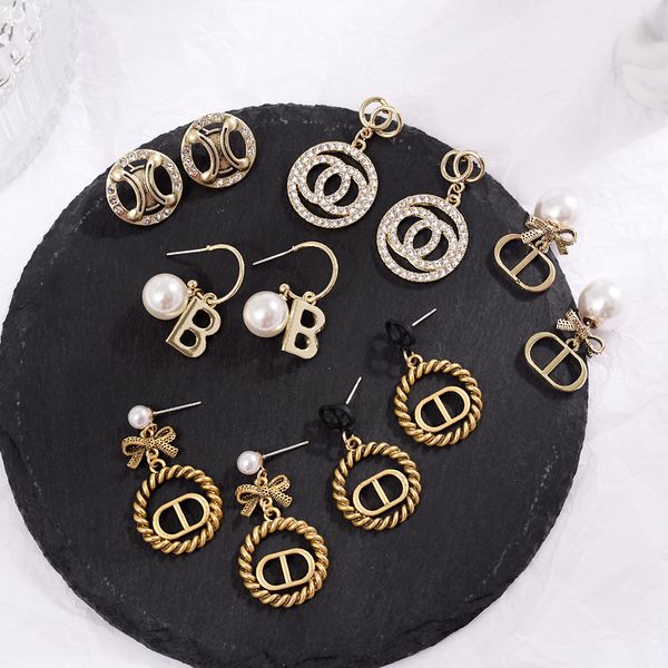 2020 2021 autumn winter new fashion retro vatige antique 14k 18k brown gold s925 silver pin bow copper earrings jewelry female, Golden;silver
2020 2021 autumn winter new fashion retro vatige antique 14k 18k brown gold s925 silver pin bow copper earrings jewelry female, Golden;silver