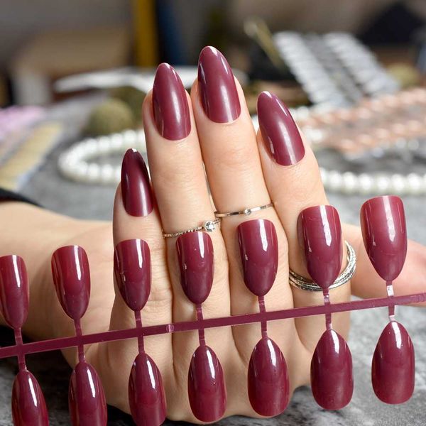 false nails 24pcs darkest red short stiletto chocolate acrylic diy nail art full cover manicure tools, Red;gold
false nails 24pcs darkest red short stiletto chocolate acrylic diy nail art full cover manicure tools, Red;gold