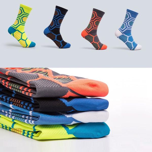 mid-calf socks breathable compression socks for exercise running cycling, Black
mid-calf socks breathable compression socks for exercise running cycling, Black