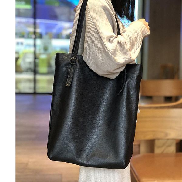 2020 casual handbags woman leather shoulder bag designer solid large totes black bag autumn new ladies vintage handbag soft tote
2020 casual handbags woman leather shoulder bag designer solid large totes black bag autumn new ladies vintage handbag soft tote