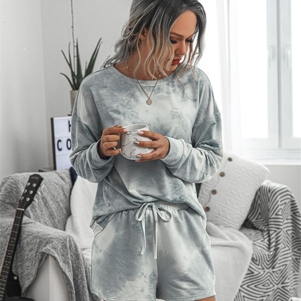 2021 new women dye printing ladies fashionable home soft women's define pajamas shorts summer long sleeve loungewear horq, Black;red 
2021 new women dye printing ladies fashionable home soft women's define pajamas shorts summer long sleeve loungewear horq, Black;red