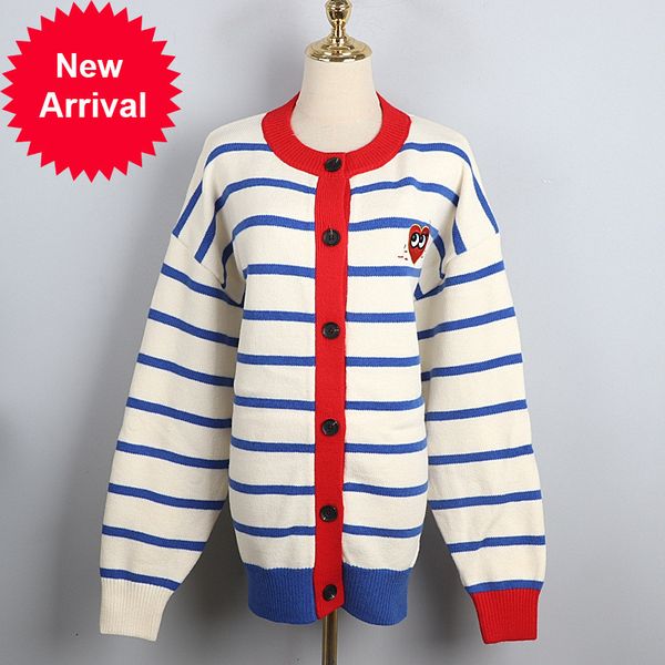 autumn 2021 new mark of striker-colored fashion design striped love loose lazy woolen fleece style women's sweater zx9z, White;black
autumn 2021 new mark of striker-colored fashion design striped love loose lazy woolen fleece style women's sweater zx9z, White;black