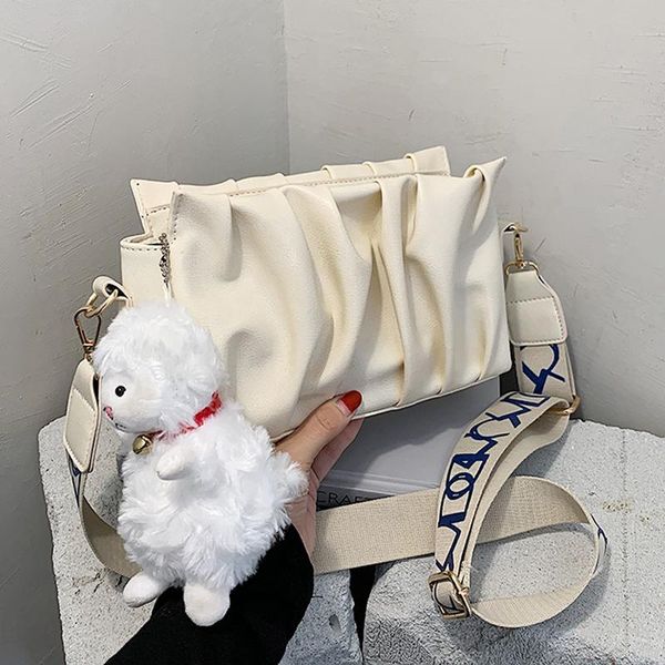 мода lamb подвеска сумки на ремне женщина твердой кожа crossbody сумка для женщин простого конструктора дамы trending сумка высокого качеств
мода lamb подвеска сумки на ремне женщина твердой кожа crossbody сумка для женщин простого конструктора дамы trending сумка высокого качеств