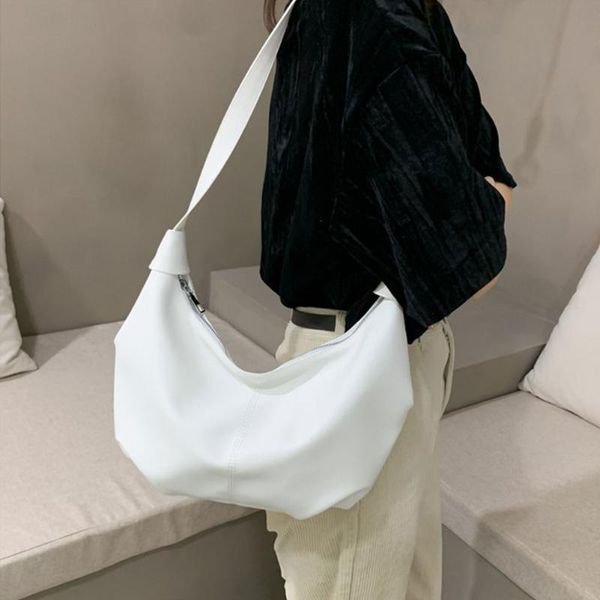 cross body retro spring woman solid color large capacity wide single strap zipper fashion half moon pu leather chest bag all match
cross body retro spring woman solid color large capacity wide single strap zipper fashion half moon pu leather chest bag all match