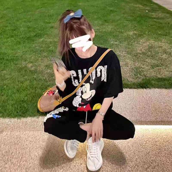 2022 factory wholesale new printed casual fashion sportswear women's shorts pants loose style, Gray
2022 factory wholesale new printed casual fashion sportswear women's shorts pants loose style, Gray
