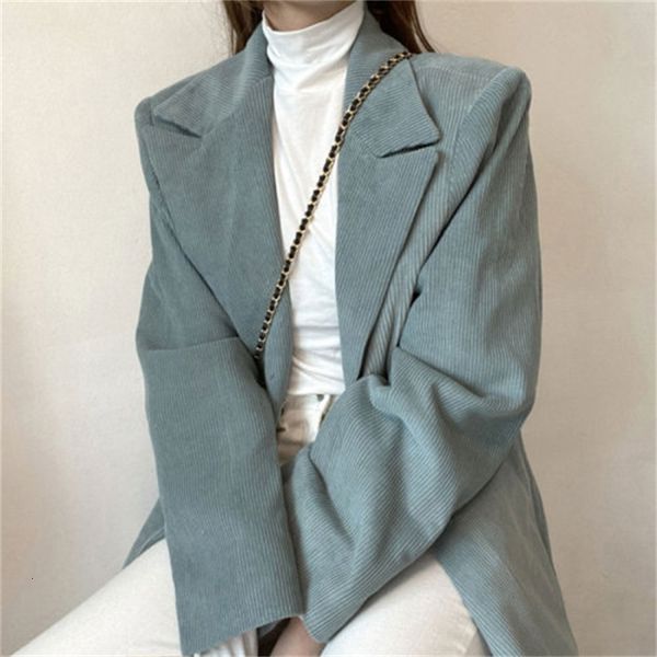 2021 new minimum female blazers oversized solid turn-down collar two velvet buttons retro blazer spring 90qx, White;black
2021 new minimum female blazers oversized solid turn-down collar two velvet buttons retro blazer spring 90qx, White;black