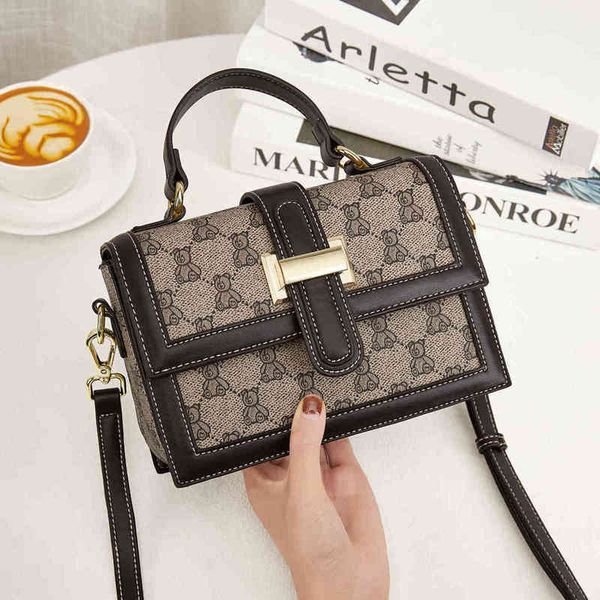 70% off outlet store carlo daisy bag women's versatile printed messenger one shoulder small square
70% off outlet store carlo daisy bag women's versatile printed messenger one shoulder small square