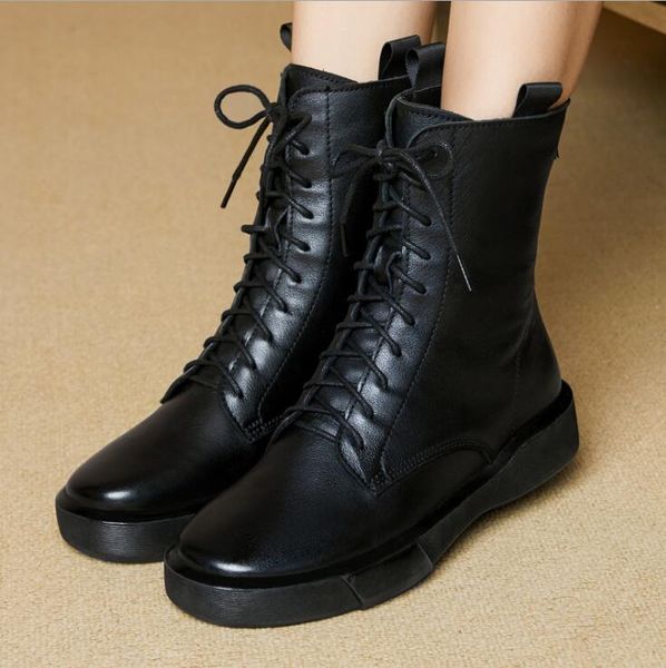 2021 women's british style new autumn and winter round toe leather lace-up boots black platform boots
2021 women's british style new autumn and winter round toe leather lace-up boots black platform boots