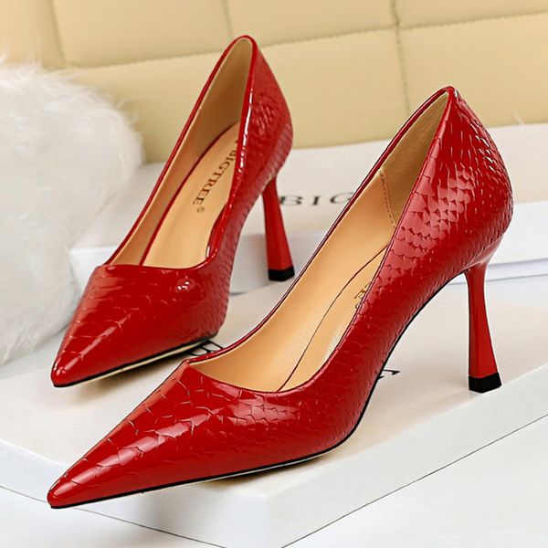 new ladies high heels fashion high heels large size women shoes pumps luxury heels female designermultifunction, Black
new ladies high heels fashion high heels large size women shoes pumps luxury heels female designermultifunction, Black