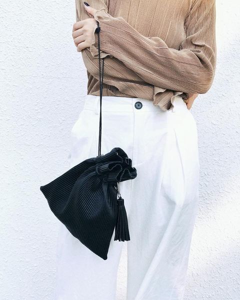 ins женской моды кисточка сумка плечо кулиской bucket bag женские сумки crossbody сумка милые девушки
ins женской моды кисточка сумка плечо кулиской bucket bag женские сумки crossbody сумка милые девушки