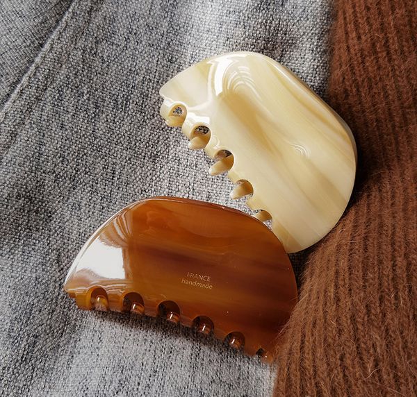 classic designer resin simple women hair clamps for lady girls fashion accessories jewelry gift, Slivery;golden
classic designer resin simple women hair clamps for lady girls fashion accessories jewelry gift, Slivery;golden