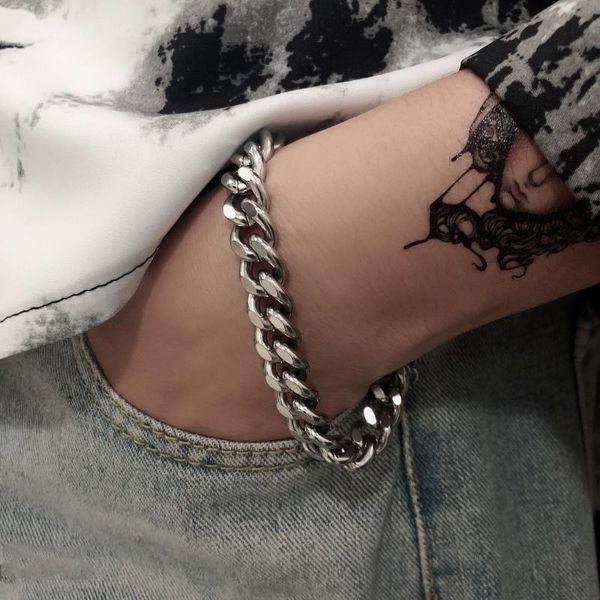 oulai777 bracelets mens cuba link chains on hand stainless steel chains bracelet gifts for male accessories fashion jewelry 2021, Black
oulai777 bracelets mens cuba link chains on hand stainless steel chains bracelet gifts for male accessories fashion jewelry 2021, Black