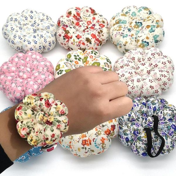 1pc pin cushions diy handcraft tool for cross stitch sewing tailor needlework tools pumpkin cushions with elastic wrist band, Black
1pc pin cushions diy handcraft tool for cross stitch sewing tailor needlework tools pumpkin cushions with elastic wrist band, Black