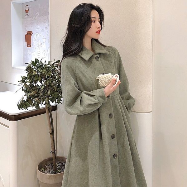 2021 popular winter temperament thickened hepburn style high waist woolen coat women's mid-length, Black
2021 popular winter temperament thickened hepburn style high waist woolen coat women's mid-length, Black