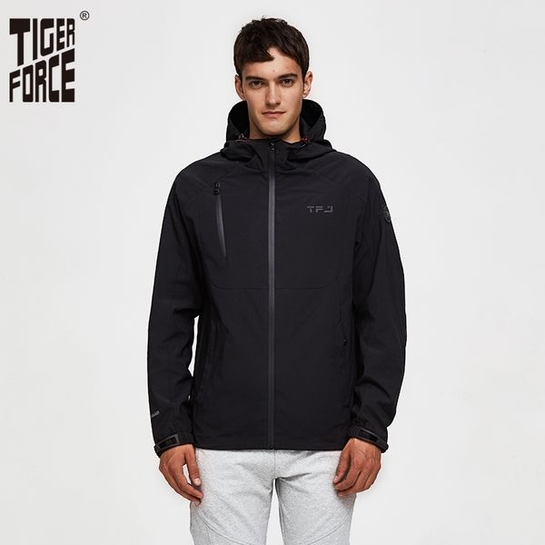 tiger force men's casual spring jacket male hooded windbreaker windproof plus size coats male outerwear overcoat 201119, Black;brown
tiger force men's casual spring jacket male hooded windbreaker windproof plus size coats male outerwear overcoat 201119, Black;brown